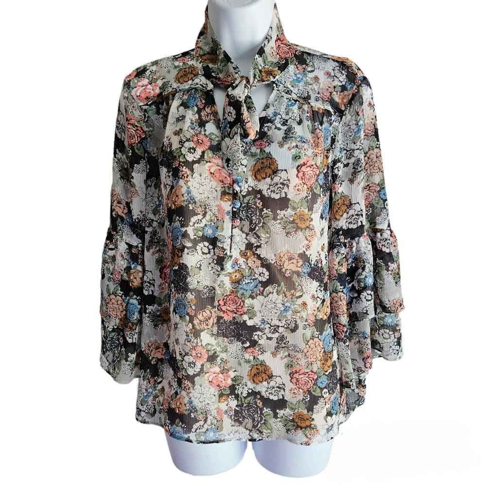 LC Lauren Conrad Floral Print Sheer Rayon Flutter Blouse Size Medium